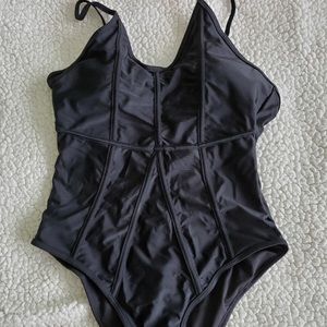 Cupshe black one piece